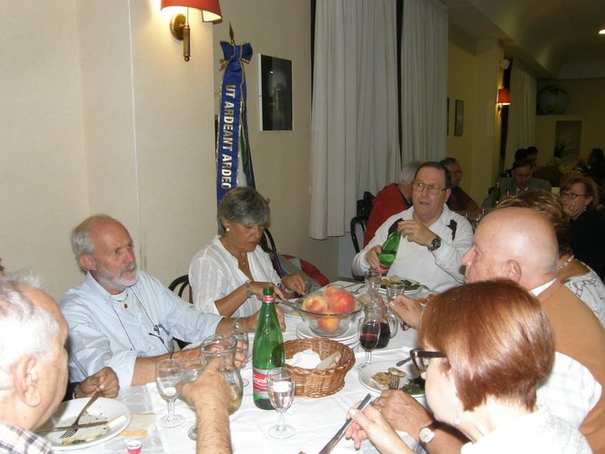 3° raduno a Roma - 23-25 settembre 2013 - 1° giorno - foto___010 - Cena a Fraterna Domus